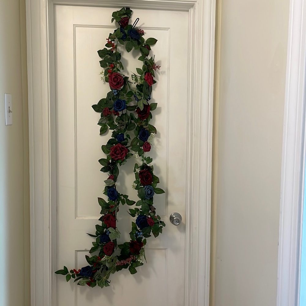 2 Ling’s Moments 4” long navy and burgundy/dusty rosé garlands